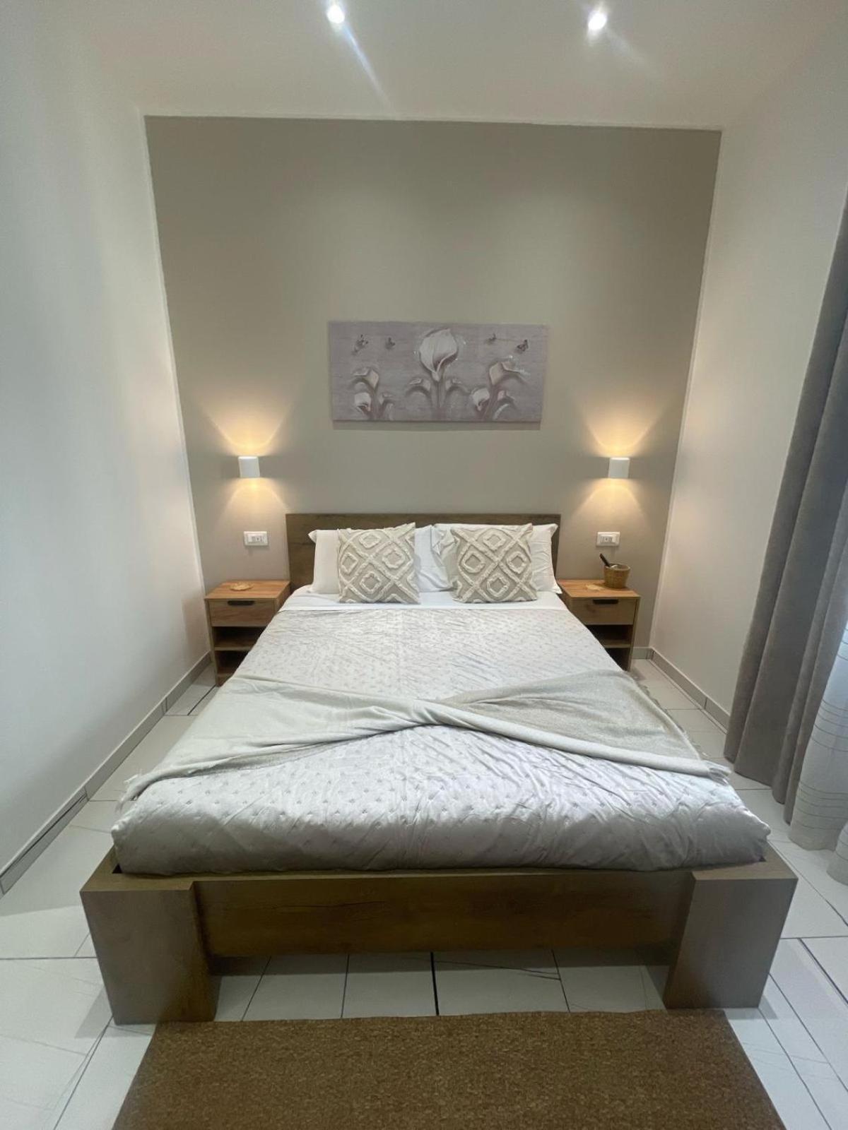 Laura Rooms La Spezia Exterior photo