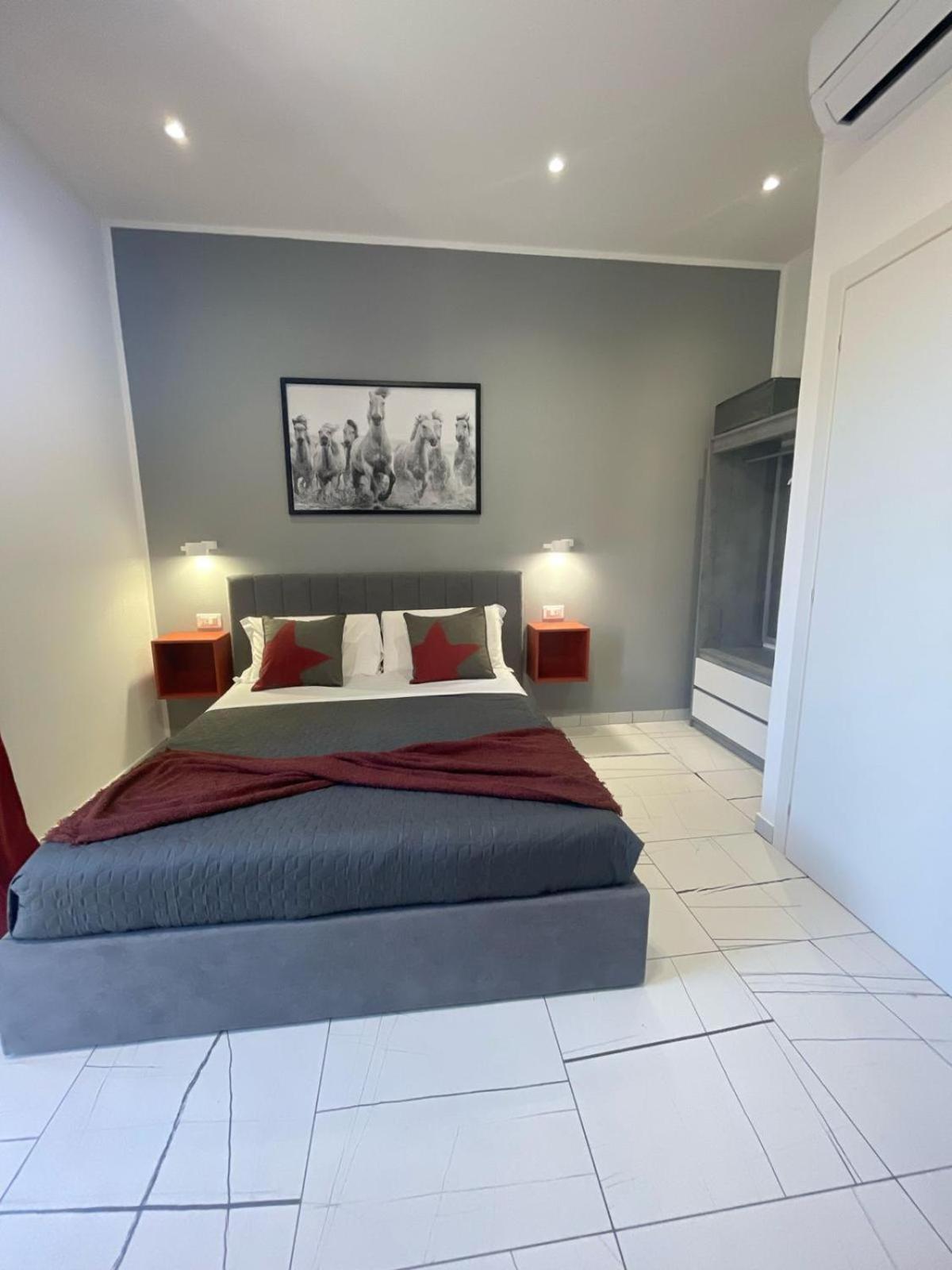 Laura Rooms La Spezia Exterior photo